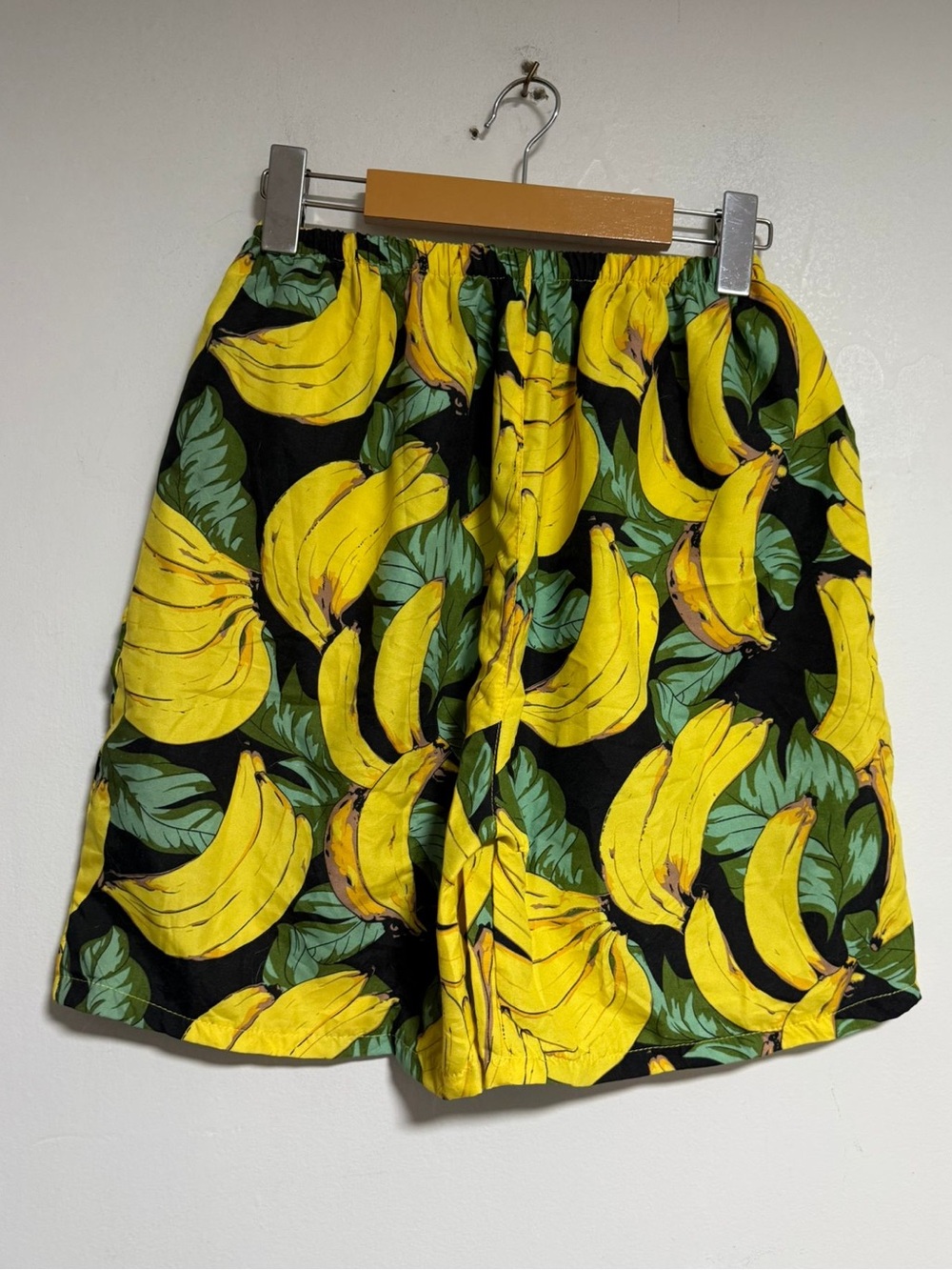 Banana Print Elastic Waist Shorts | Size XL - Picture 3 of 5